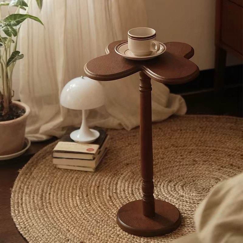 Living room and bedroom decorative brackets